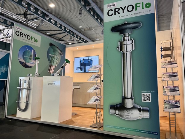 A store display of CRYOFlo elements.